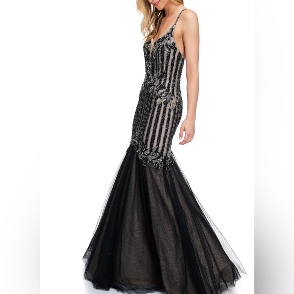 Evening gown✨